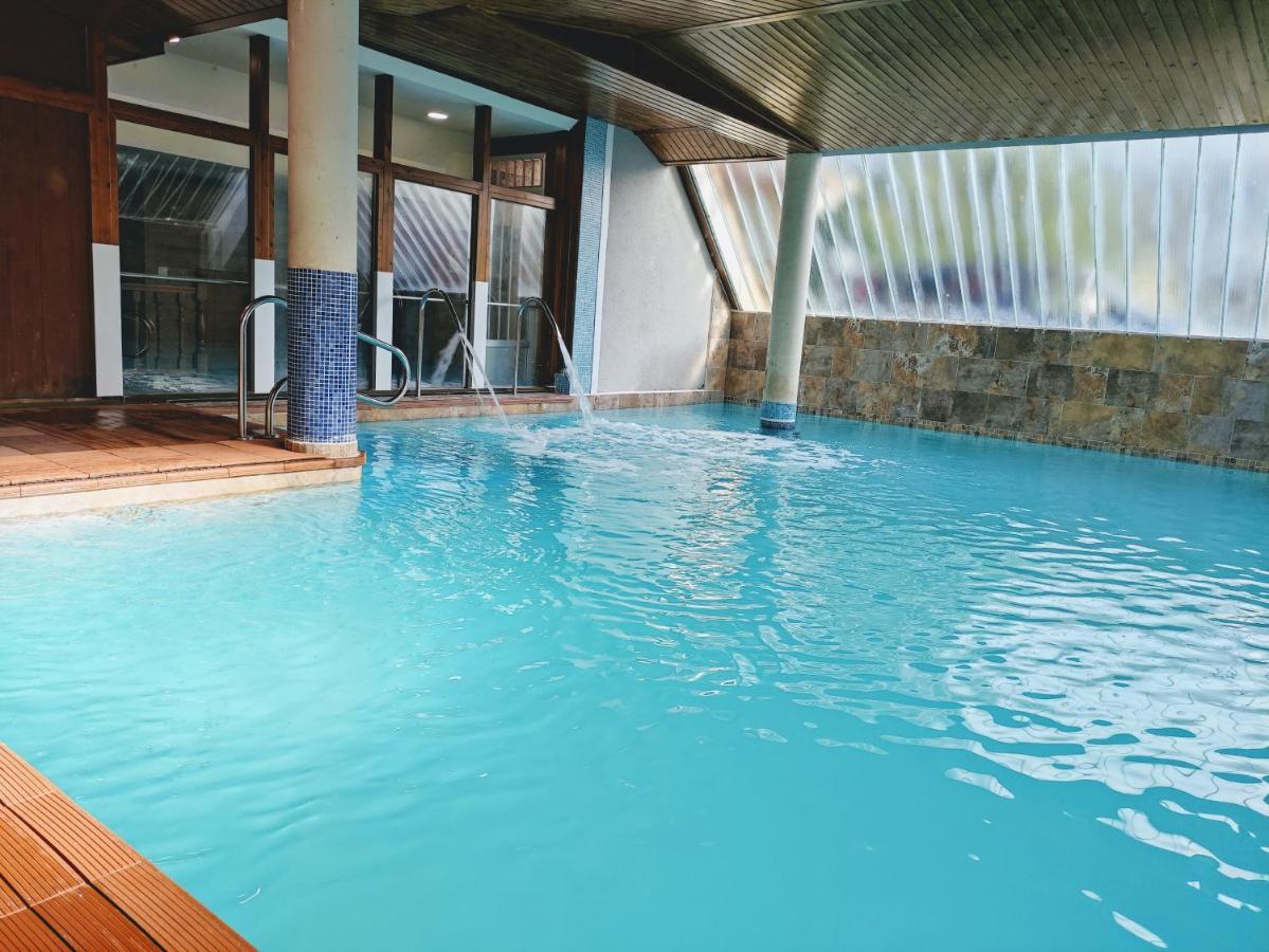 Hotel Ria De Суансес Екстериор снимка
