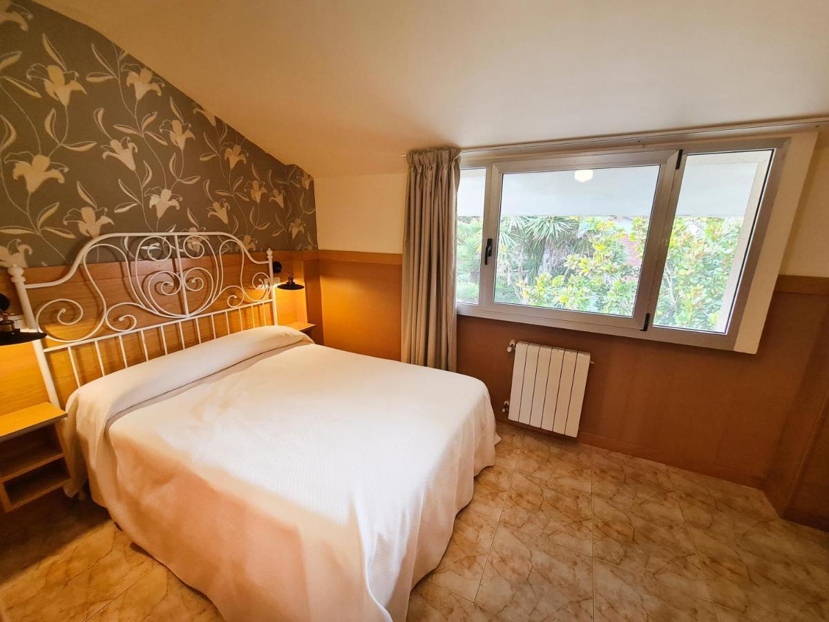 Hotel Ria De Суансес Екстериор снимка