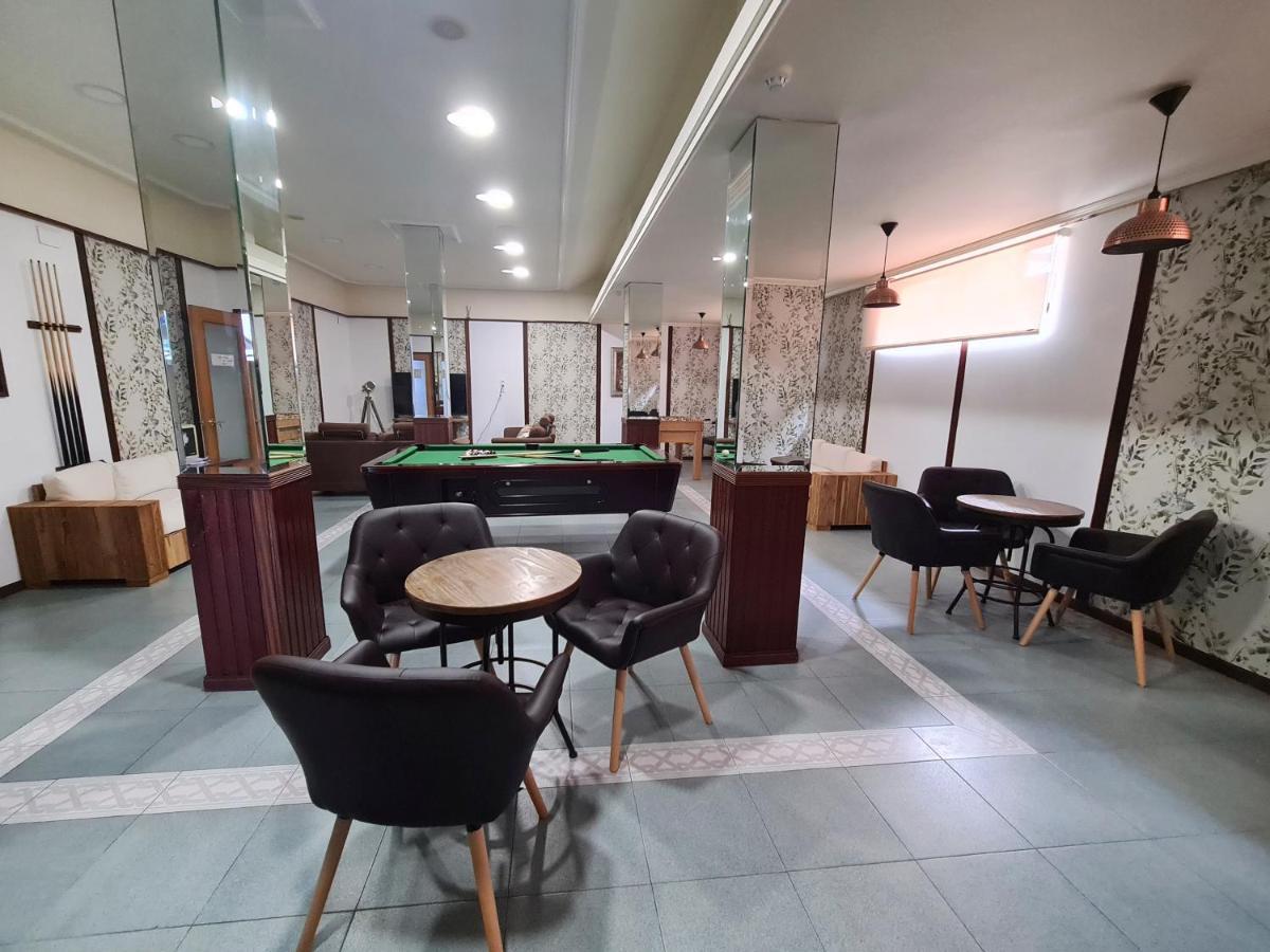 Hotel Ria De Суансес Екстериор снимка